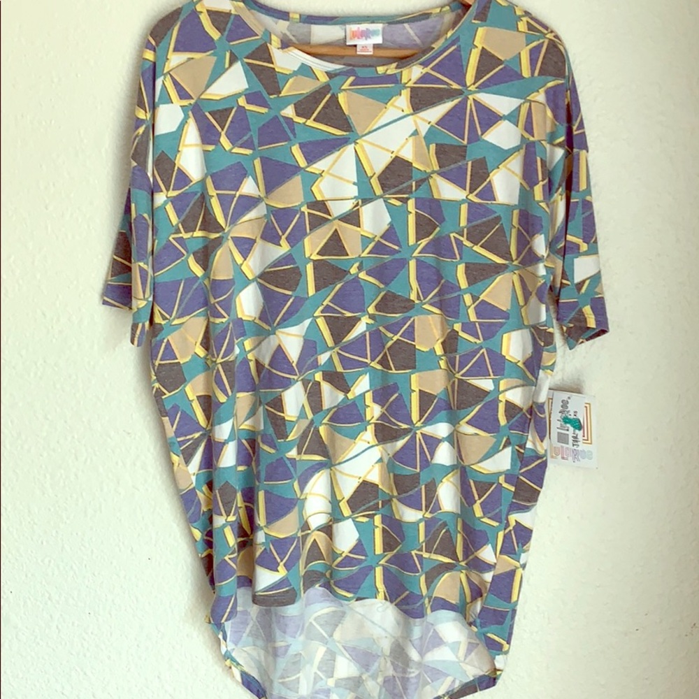 LulaRoe Irma Top!